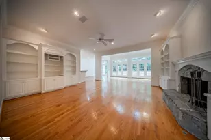 107 Valley Oak Dr, Greenville, SC 29617 - Photo 4
