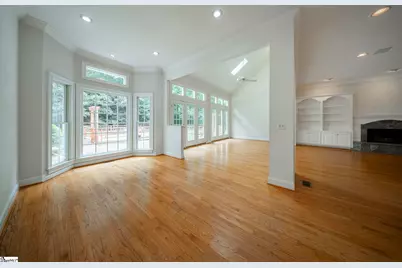 107 Valley Oak Drive, Greenville, SC 29617 - Photo 8