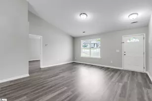 208 Riverbreeze Rd, Greenville, SC 29611 - Photo 4