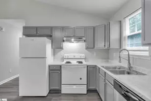208 Riverbreeze Rd, Greenville, SC 29611 - Photo 8