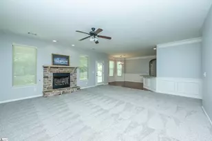 224 Dairwood Dr, Simpsonville, SC 29680 - Photo 10