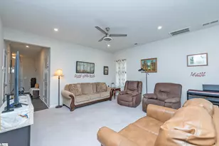 411 Huntingdale Pl, Simpsonville, SC 29681 - Photo 6