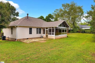 111 W Highway 14, Landrum, SC 29356 - Photo 28