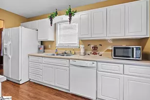 108 St Kitts Ct, Greenwood, SC 29649 - Photo 2