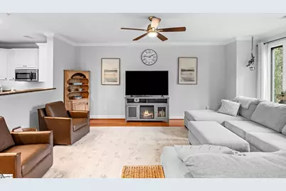 1209 E Washington Street #Unit 304, Greenville, SC 29601 - Photo 18