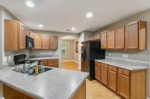 113 Valley Dr, Anderson, SC 29625 - Photo 10