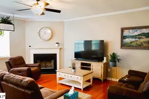 5 Placid Falls Ct, Simpsonville, SC 29681 - Photo 8