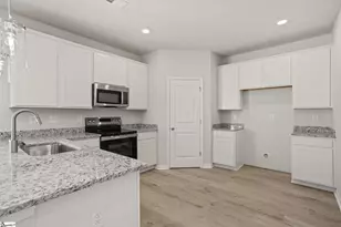 619 Silver Fir St, Piedmont, SC 29673 - Photo 2