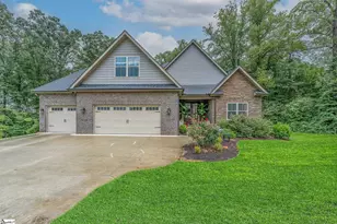 136 Siena Dr, Anderson, SC 29621 - Photo 1