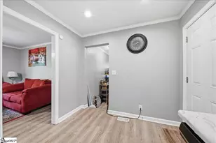 96 N State Dr Dr, Greenville, SC 29605 - Photo 6