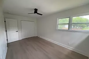 18 Brookview Dr, Greenville, SC 29605 - Photo 6