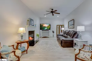 24 Endeavor Cir, Mauldin, SC 29662 - Photo 4