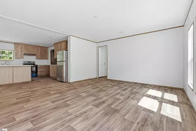 561 Georgia Road, Gray Court, SC 29645 - Photo 6