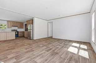 561 Georgia Rd, Gray Court, SC 29645 - Photo 6