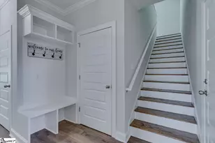 202 Meadow Ln, Easley, SC 29642 - Photo 6