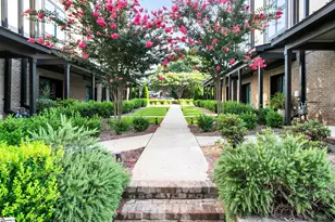 121 W Stone Ave, Greenville, SC 29609 - Photo 4
