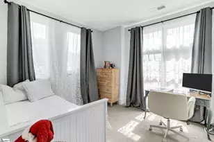 121 W Stone Ave, Greenville, SC 29609 - Photo 20