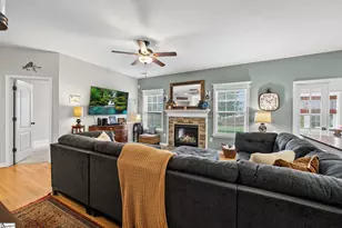 6 Meadowrise Ln, Simpsonville, SC 29681 - Photo 14
