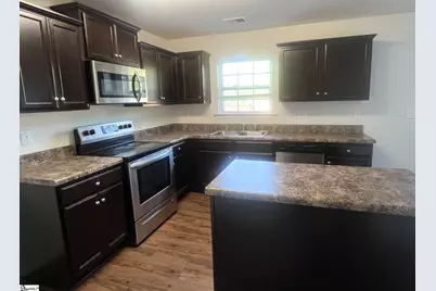 725 Streamside Drive, Piedmont, SC 29673 - Photo 2