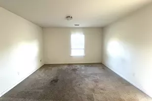 725 Streamside Dr, Piedmont, SC 29673 - Photo 10