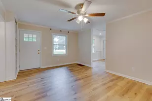 106 Roebuck Dr, Simpsonville, SC 29681 - Photo 8
