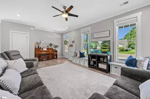 111 Crown Ct, Williamston, SC 29697 - Photo 10