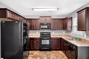 626 Duncan Station Dr, Duncan, SC 29334 - Photo 8