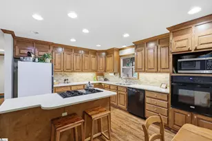 621 Jenkins Bridge Rd, Simpsonville, SC 29680 - Photo 6
