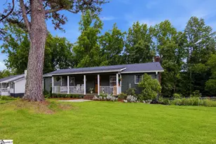 7 Maple Leaf Ct, Greenville, SC 29611 - Photo 2