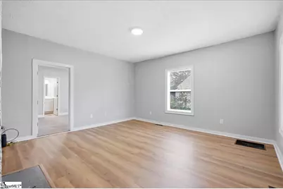 1221 1st Avenue, Greenville, SC 29609 - Photo 8