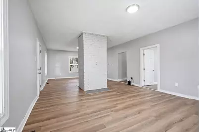 1221 1st Avenue, Greenville, SC 29609 - Photo 10
