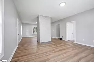 1221 1st Ave, Greenville, SC 29609 - Photo 10
