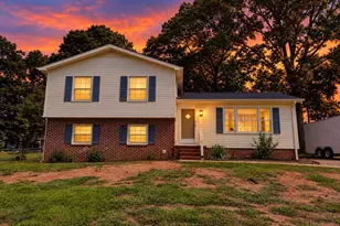 313 Alder Dr, Simpsonville, SC 29680 - Photo 2