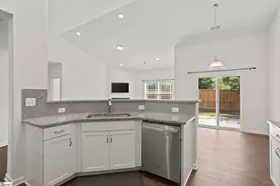 413 Balvenie Dr, Greenville, SC 29607 - Photo 14