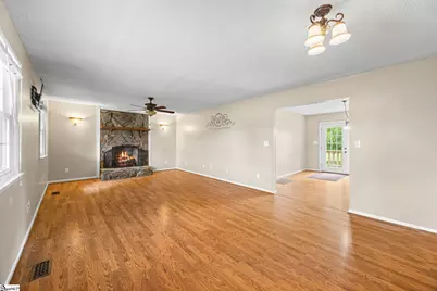 148 Mulberry Road, Blacksburg, SC 29702 - Photo 6