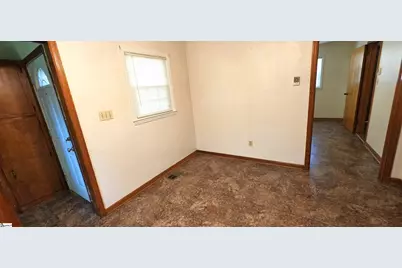180 Edgewood Drive, Spartanburg, SC 29307 - Photo 10