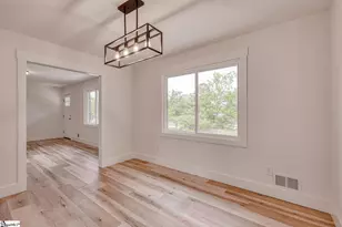 222 Northgate Cir, Boiling Springs, SC 29316 - Photo 6