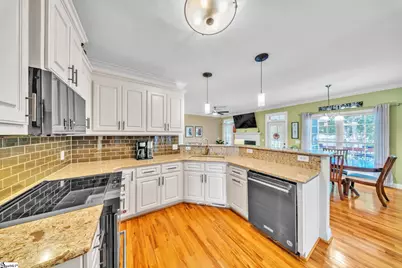 648 Mountain View, Williamston, SC 29697 - Photo 12