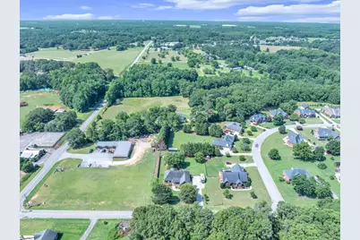 648 Mountain View, Williamston, SC 29697 - Photo 42