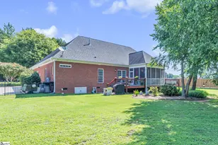 648 Mountain View, Williamston, SC 29697 - Photo 32