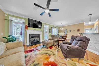648 Mountain View, Williamston, SC 29697 - Photo 4