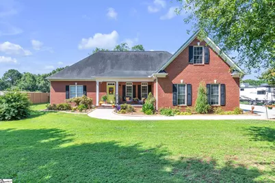 648 Mountain View, Williamston, SC 29697 - Photo 1