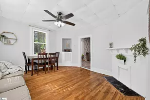 105 Mellon St, Slater, SC 29683 - Photo 4