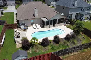 105 Verdana Ct, Simpsonville, SC 29680 - Photo 2