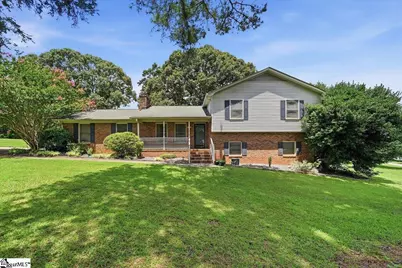 404 Jameson Drive, Piedmont, SC 29673 - Photo 1