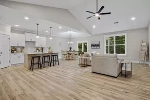 300 Canebrake Dr, Anderson, SC 29621 - Photo 8