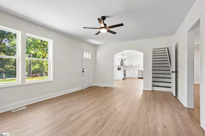 11 Willow Springs Drive, Greenville, SC 29607 - Photo 10