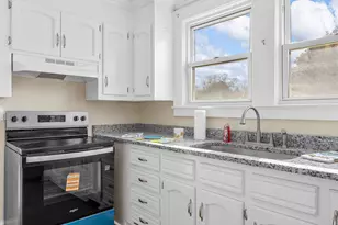 201 Perry Rd, Greenville, SC 29609 - Photo 12
