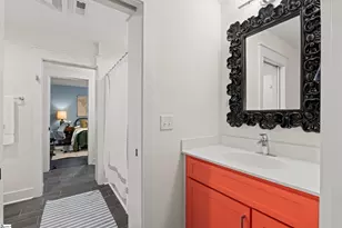 128 W Mountainview Ave, Greenville, SC 29609 - Photo 26