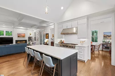 128 W Mountainview Avenue, Greenville, SC 29609 - Photo 14